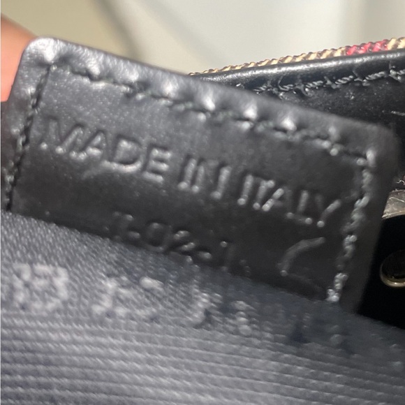 Authentic BURBERRY nova check small tote made in italy - Picture 10 of 16